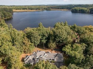 18 Lily Pond Rd, Boxford, MA 01921