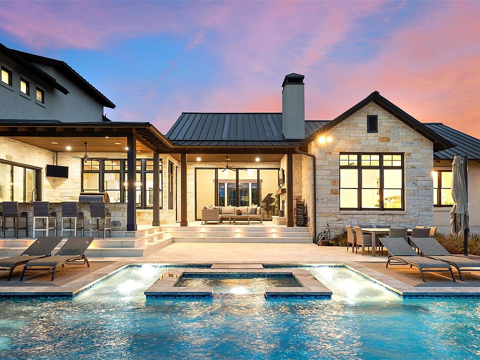 1st image of 831 Polo Club Dr