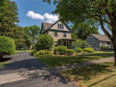 83 Oxford Rd, New Hartford, NY, 13413