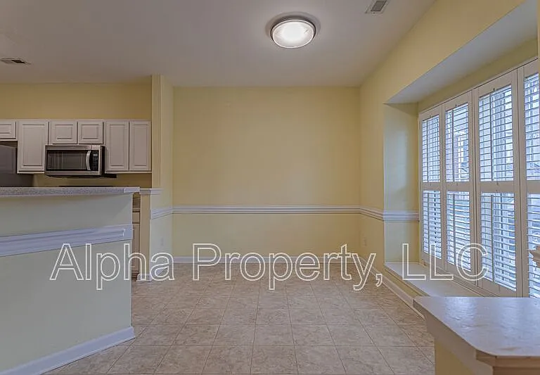 142 Spring Crossing Cir — Photo 5