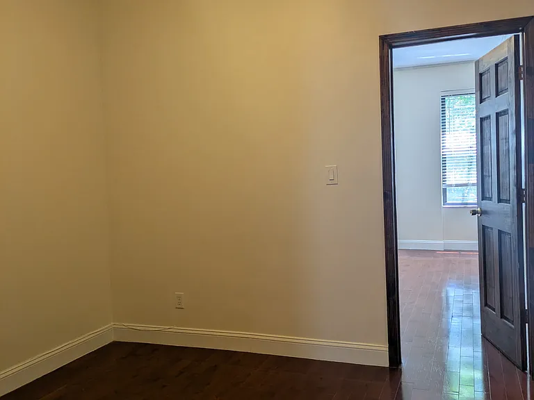 157 4th Ave #3 — Photo 7