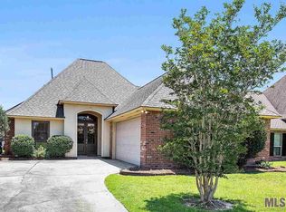 4034 Driftwood Dr, Zachary, LA 70791