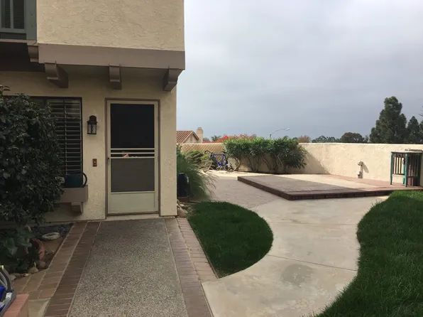 951 Boxwood Ct, Carlsbad, CA 92011