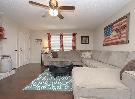 5th image of 1716 Meadow Oak St