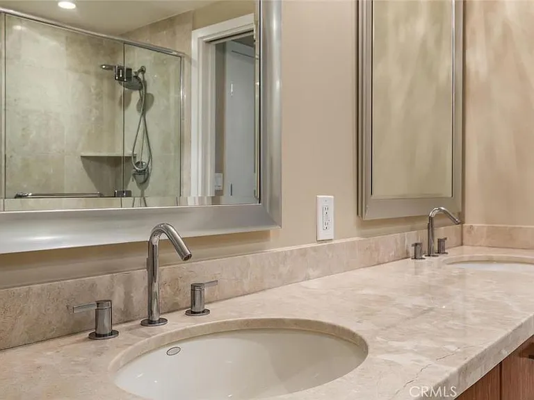 3141 Michelson Dr #808 — Photo 18