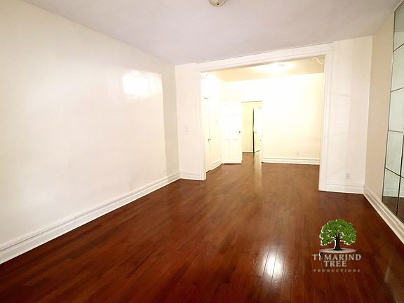 4th image of 279 E 32nd St #1
