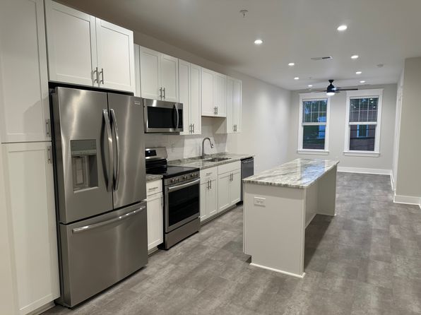 322 W Brookland Park Blvd #201