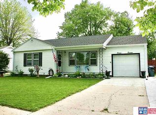 1319 N Saunders Ave, Hastings, NE 68901