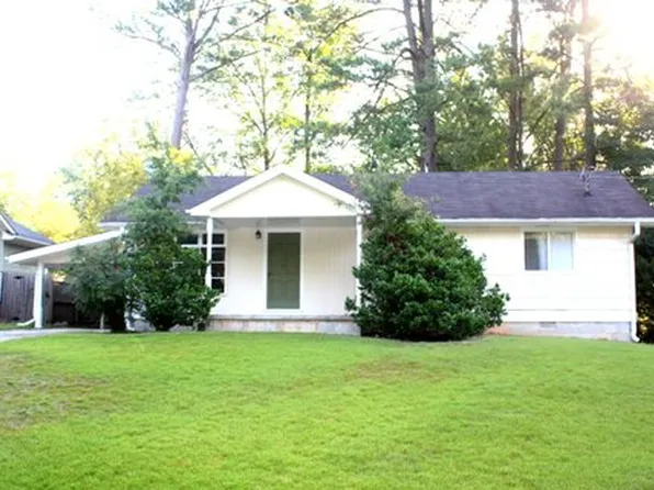 2983 Parkridge Dr, Atlanta, GA 30341