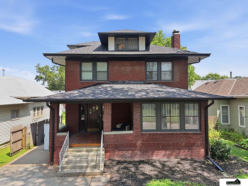 1st image of 2638 Sumner St