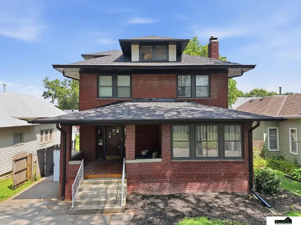 2638 Sumner St, Lincoln, NE 68502