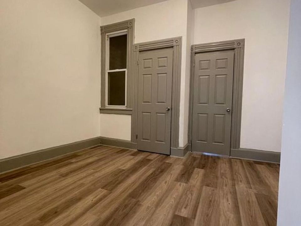 1st image of 1148 Summit Ave #4D