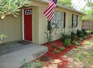 610 Beck Ave, Lake Dallas, TX 75065