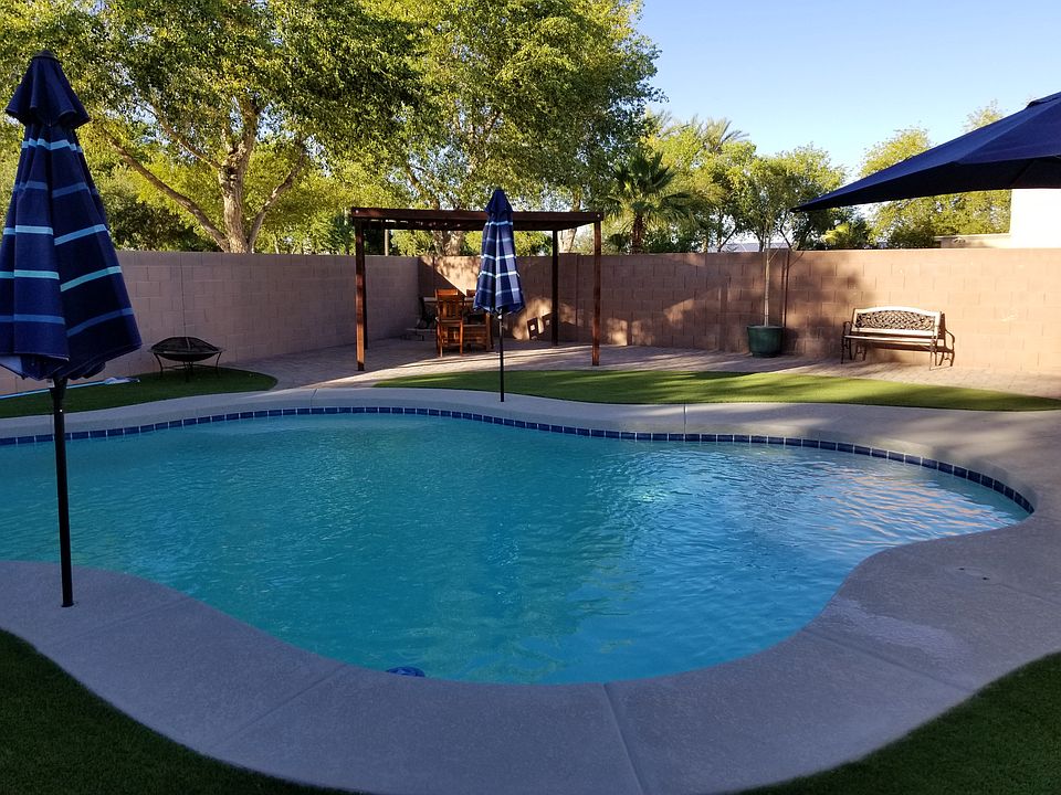 1st image of 15380 W Yucatan Dr