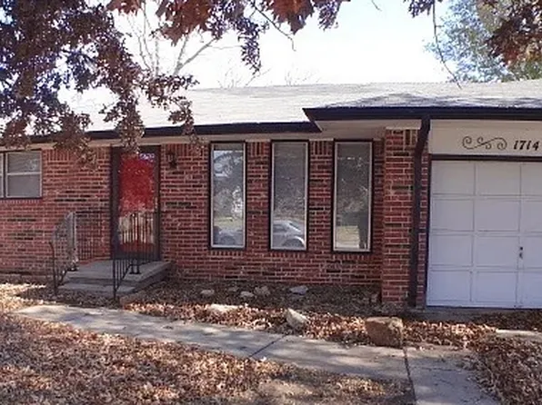 1704 N Murray Ave, Wichita, KS 67212
