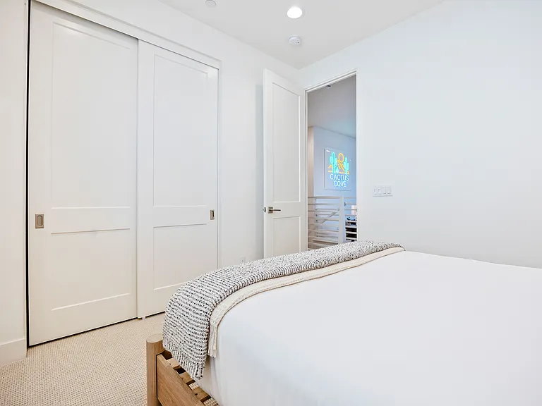 Bedroom 2 Reach-In Closet