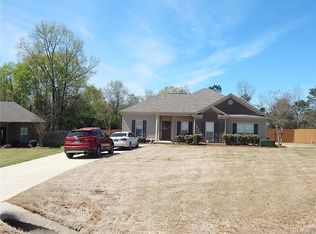 196 Serene Ln, Wetumpka, AL 36093