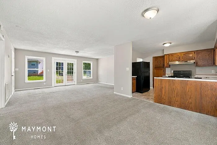 3 bed, 2.0 bath, 1550 sqft, $1,645 — Photo 4