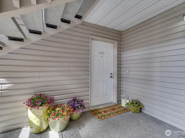 8833 1st Street NE #101, Lake Stevens, WA 98258
