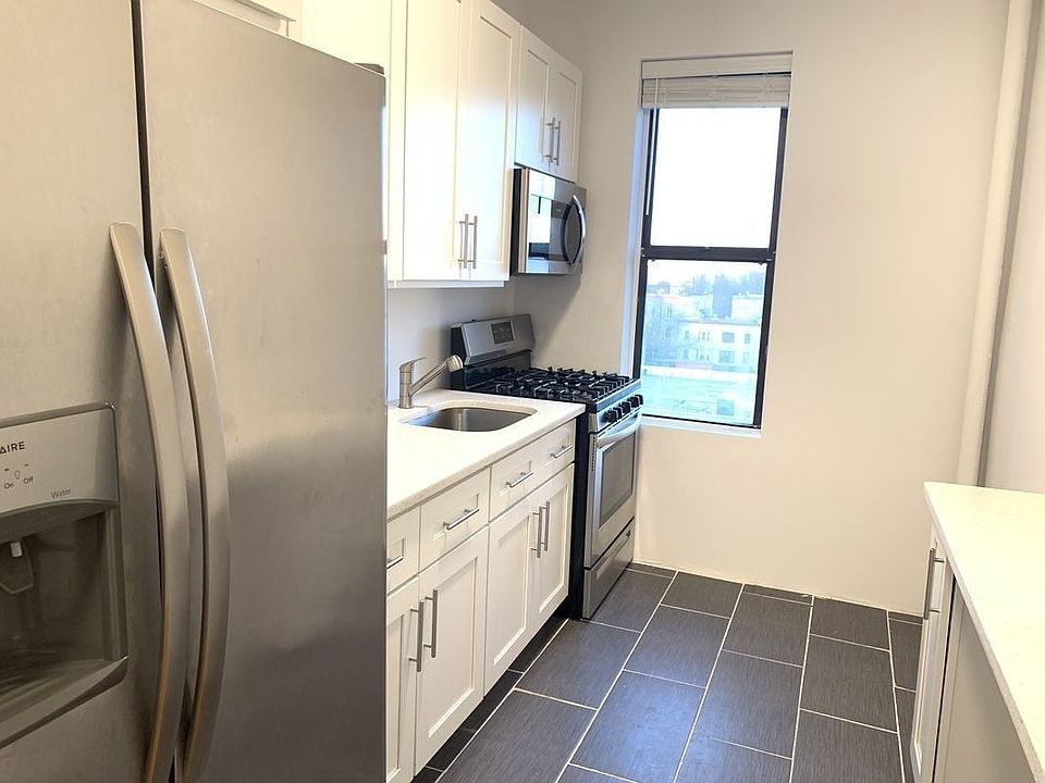 1st image of 255 Ocean Ave