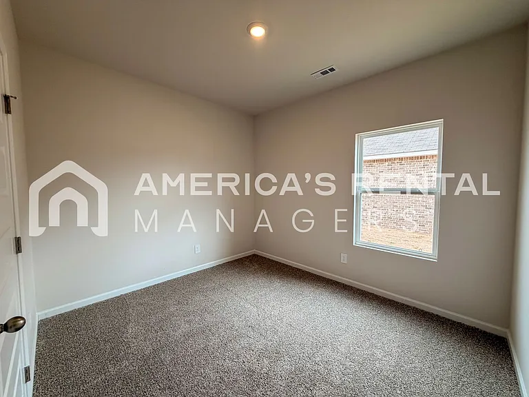 169 Keller Dr — Photo 12