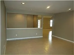3 bed, 2.0 bath, 1619 sqft, $1,995 — Photo 3