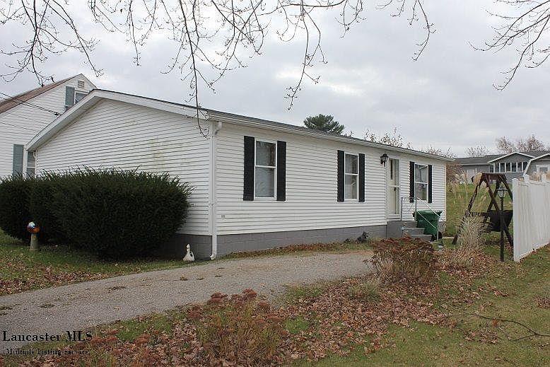 1st image of 875 S Main St
