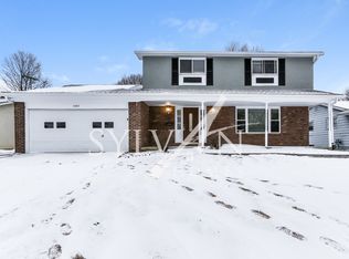 2182 Balmoral Rd, Columbus, OH 43229