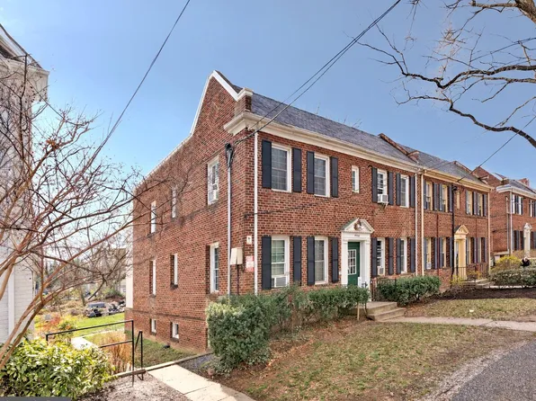 4482 Macarthur Blvd NW, Washington, DC 20007