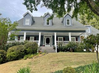 6145 Windflower Dr, Powder Springs, GA 30127