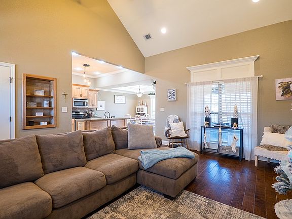 5th image of 7595 Caden Way
