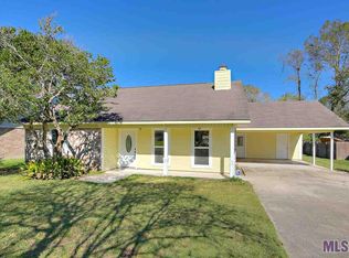 939 Durnin Dr, Denham Springs, LA 70726