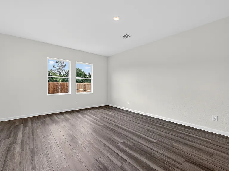 2122 Prairie Ln — Photo 7