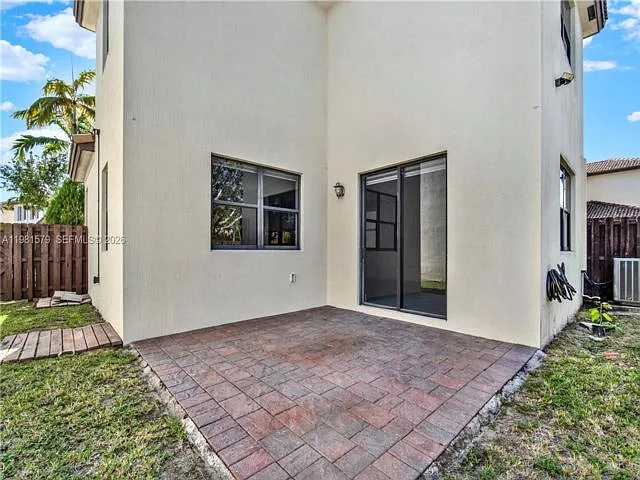 9243 SW 227th Ter — Photo 3