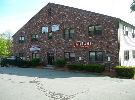 2nd image of 574 Boston Rd Unit 9
