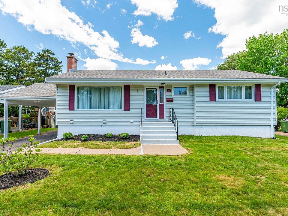 1st image of 21 Canary Cres
