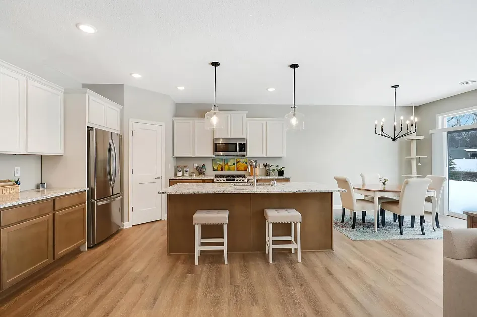 3 bed, 1722 sqft, $2,895 — Photo 3