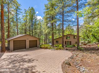 925 E Raintree Rd, Munds Park, AZ 86017