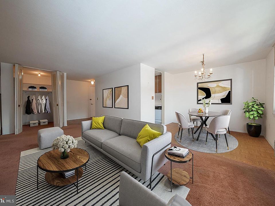 1st image of 1919 Chestnut St APT 1016