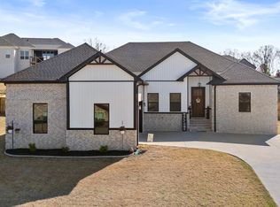 1590 Waterford Dr, Cabot, AR 72023