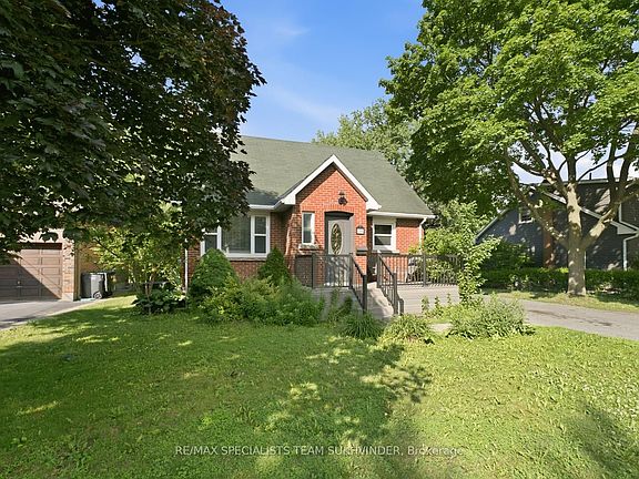 4th image of 156 Mill St S