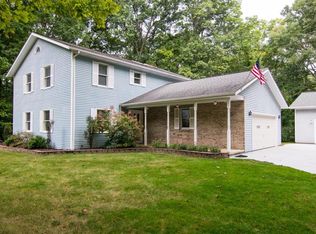 14420 Forest Ct, Chelsea, MI 48118