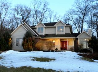 2859 Wittewood Ln, Cottage Grove, WI 53527