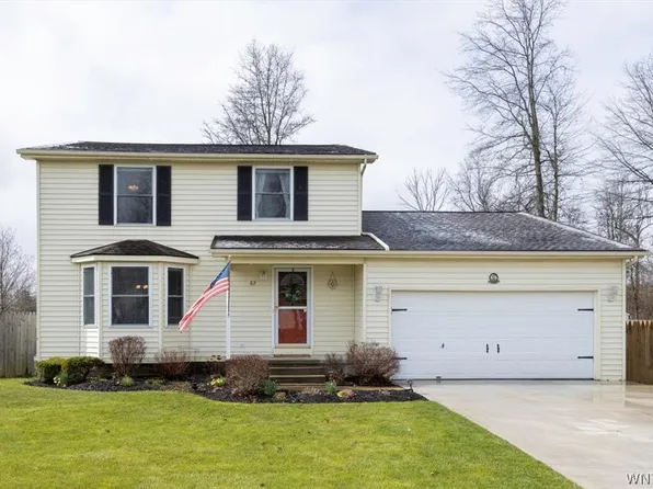 52 Sherwood Ct, North Tonawanda, NY 14120