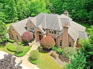 7955 Cedar Park Dr, Canfield, OH 44406