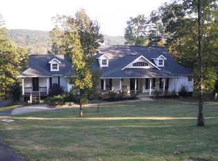 2909 Lynn Dr, Fort Payne, AL 35967