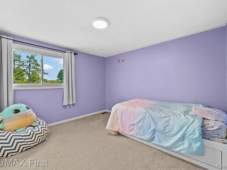 36010 Congress Rd — Photo 21
