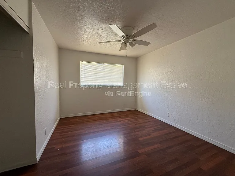 4021 W Berridge Ln — Photo 11