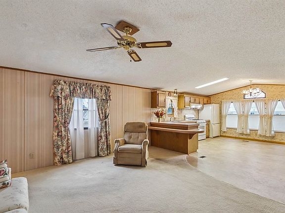 3rd image of 4101 16th Ave SW #28-A
