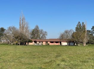 20320 Disch Rd, Lockeford, CA 95237